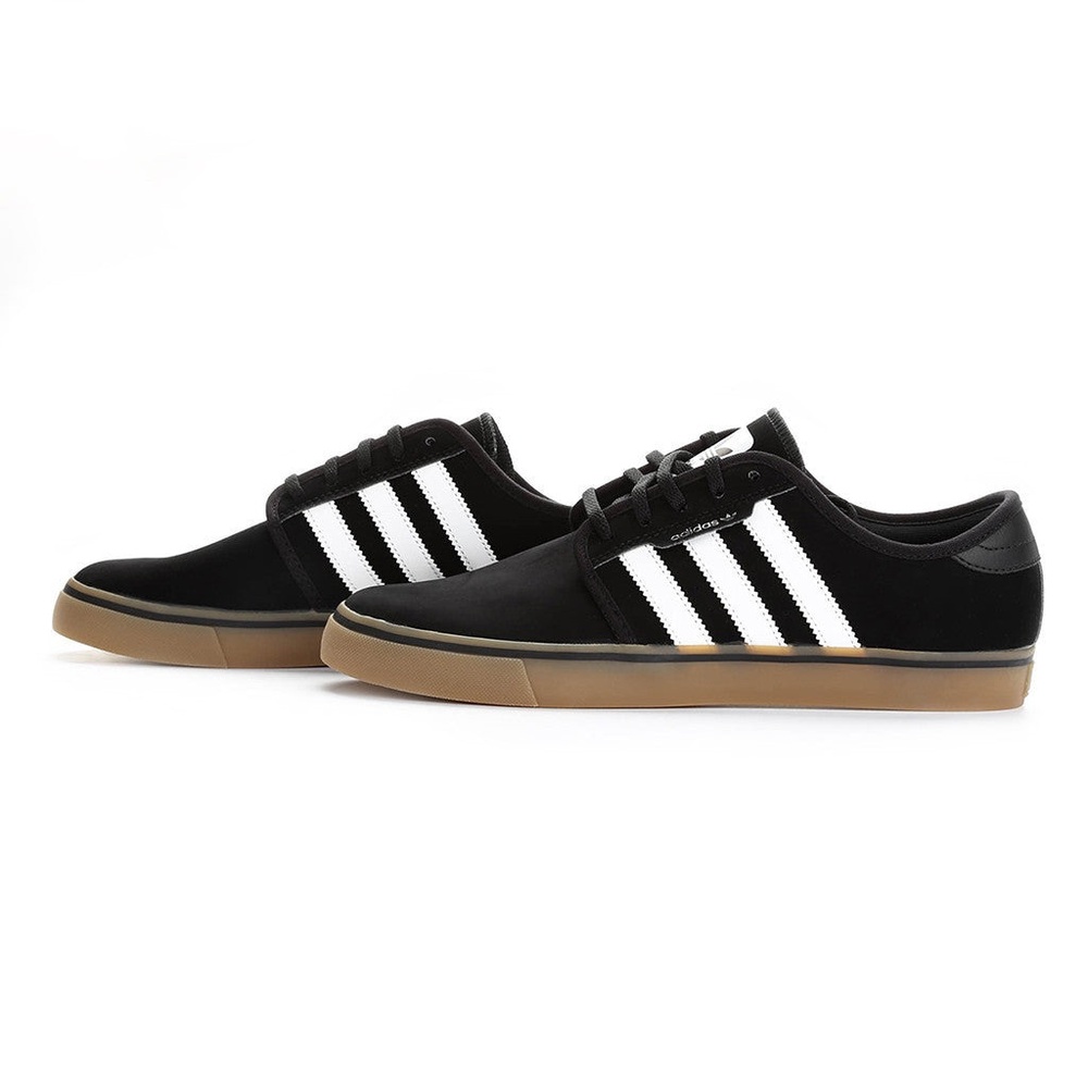 Adidas Seeley Men’s Classic used